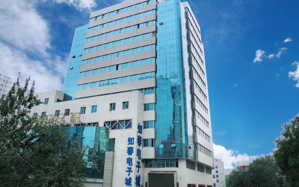 知春大廈外觀圖